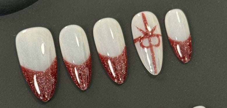 Celebrate the Holiday Season with YERING YOUNG Christmas Nails