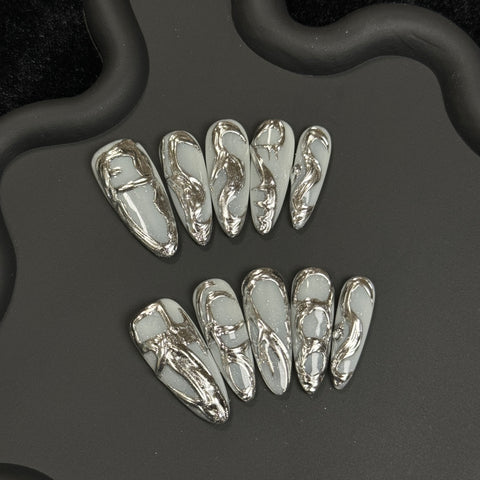 3. Glamorous PressOn Nails in a Sleek Silver Chrome Finish