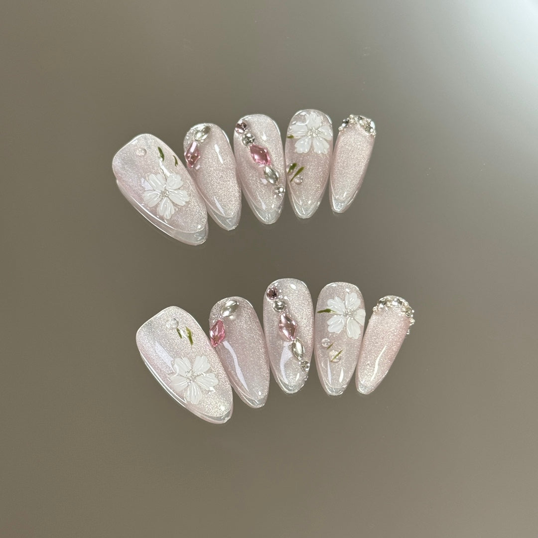 Flower Pattern Nails: Pink Cat Eye PressOn Almonds