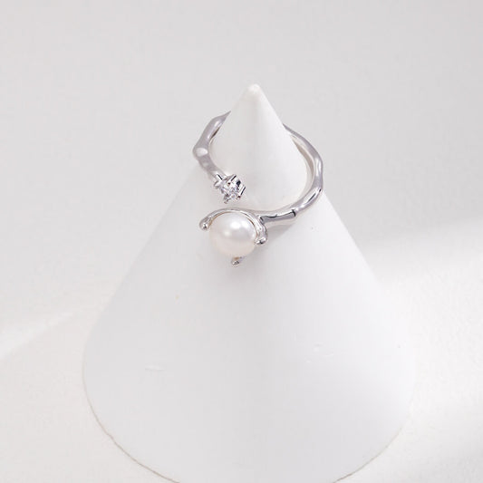 Adjustable Round Pearl Silver Finger Ring with Zircon Women Elegant Silver Jewelry